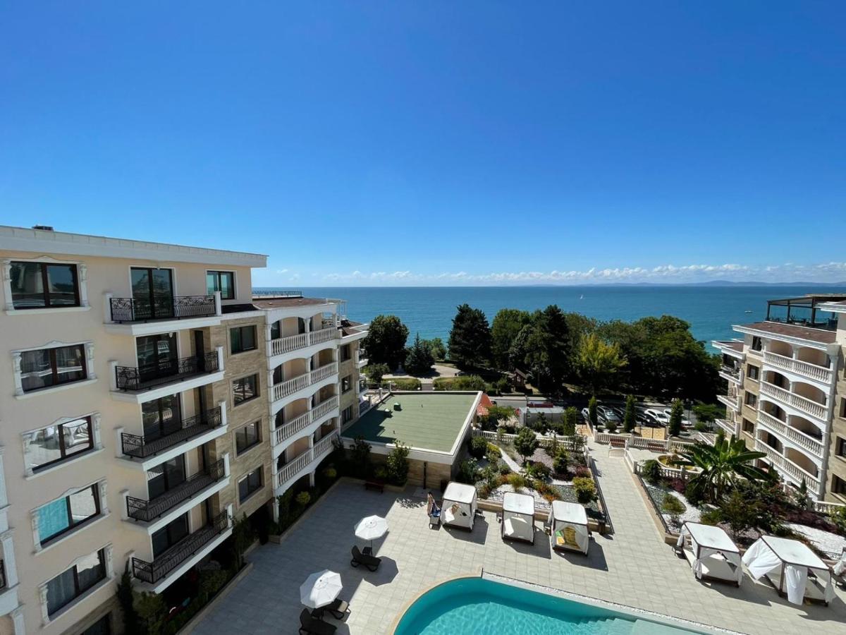 Luxury Penthouse Apartments At Valencia Gardens Burgas Exterior foto