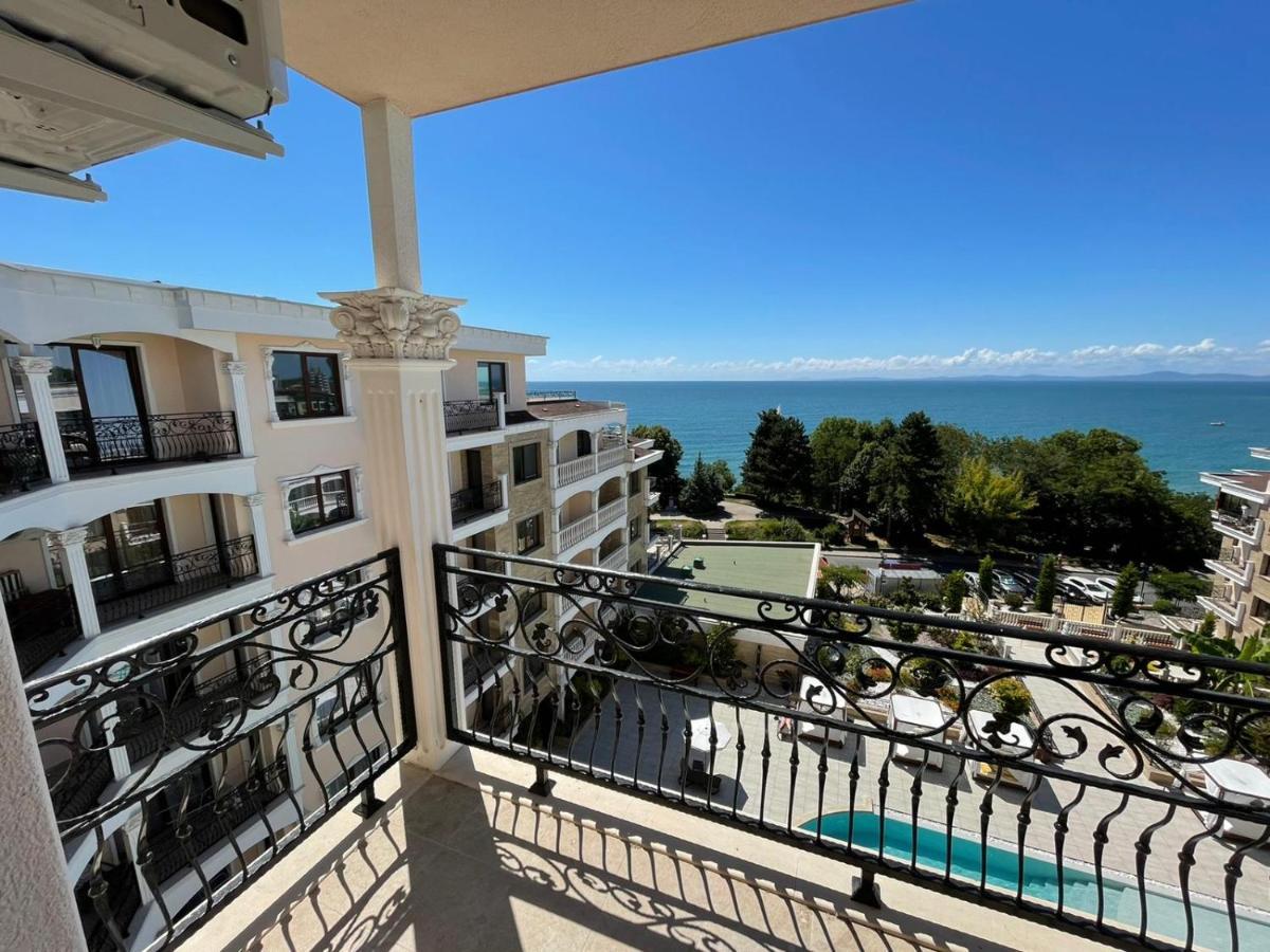Luxury Penthouse Apartments At Valencia Gardens Burgas Exterior foto