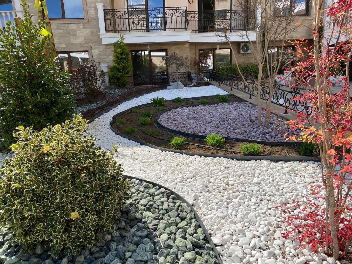 Luxury Penthouse Apartments At Valencia Gardens Burgas Exterior foto